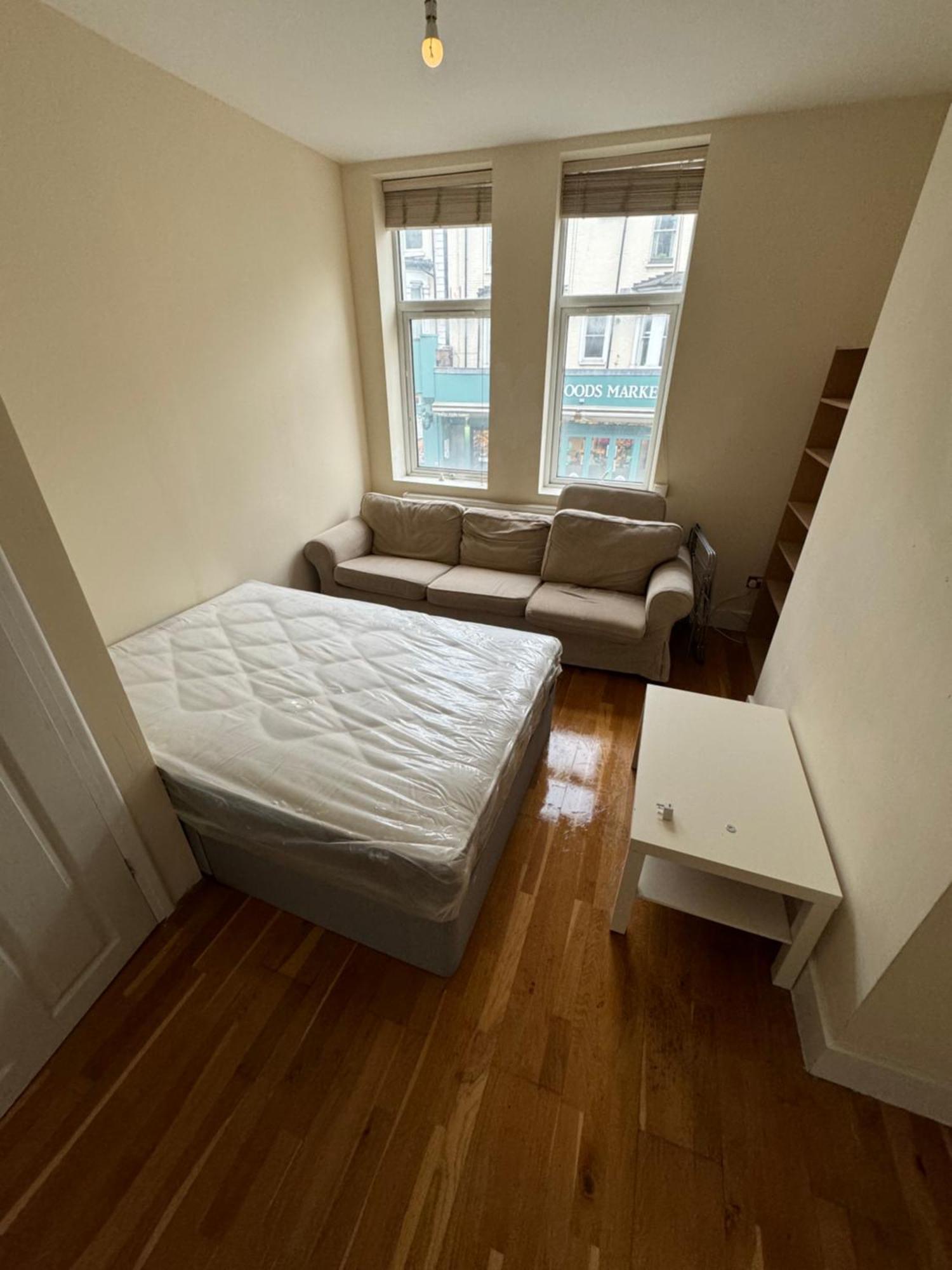 Super Clapham Junction Flat Londra