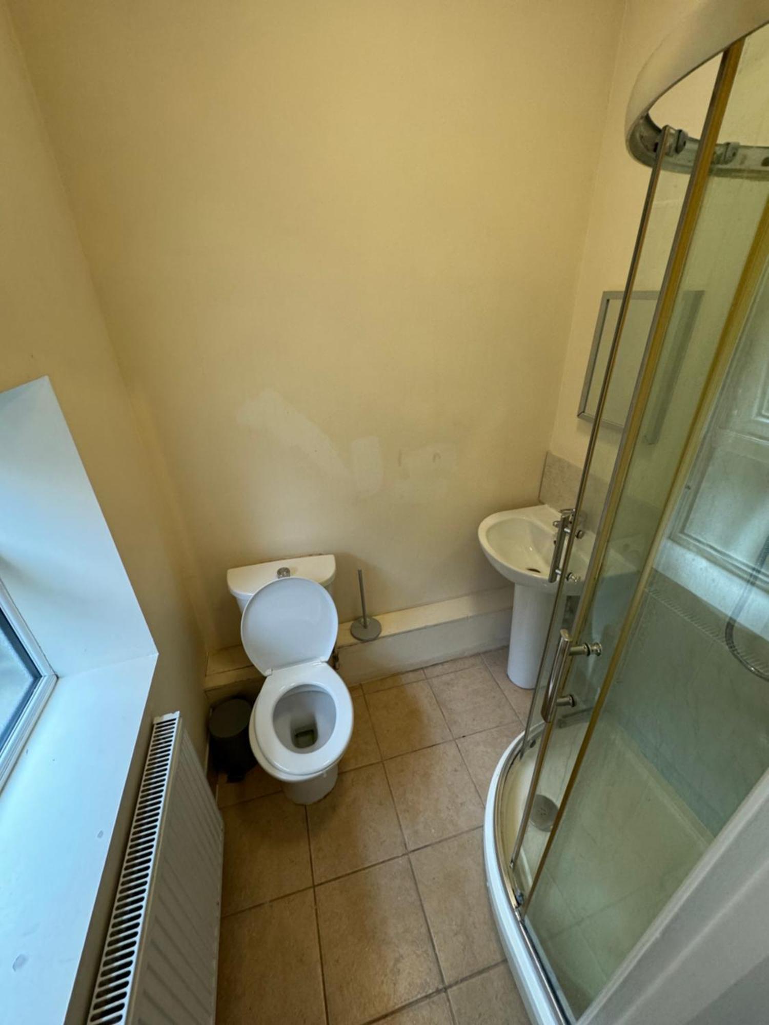 Super Clapham Junction Flat